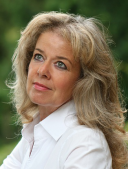 Nabhi G. Degner-Keller & Team